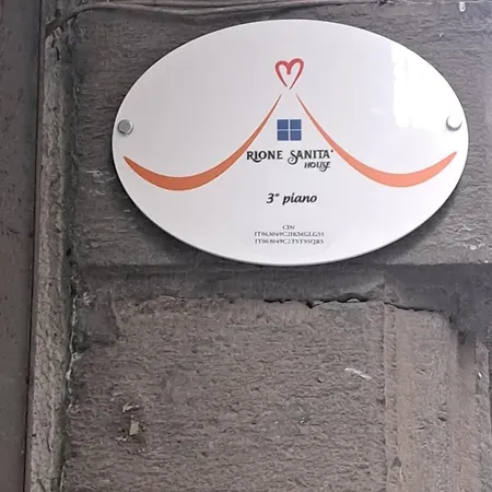 Casa Nobilta, Luminosa Nel Cuore Autentico Di - Sanita Apartment