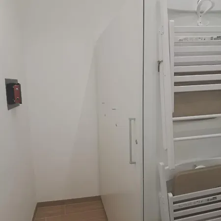 Casa Nobilta, Luminosa Nel Cuore Autentico Di - Sanita Apartment
